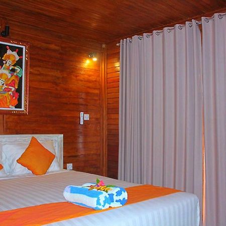 W Guest House Nusa Lembongan  Exterior photo